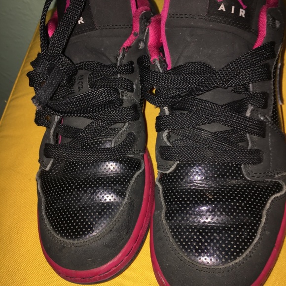 Nike Air Jordan’s - Picture 7 of 7